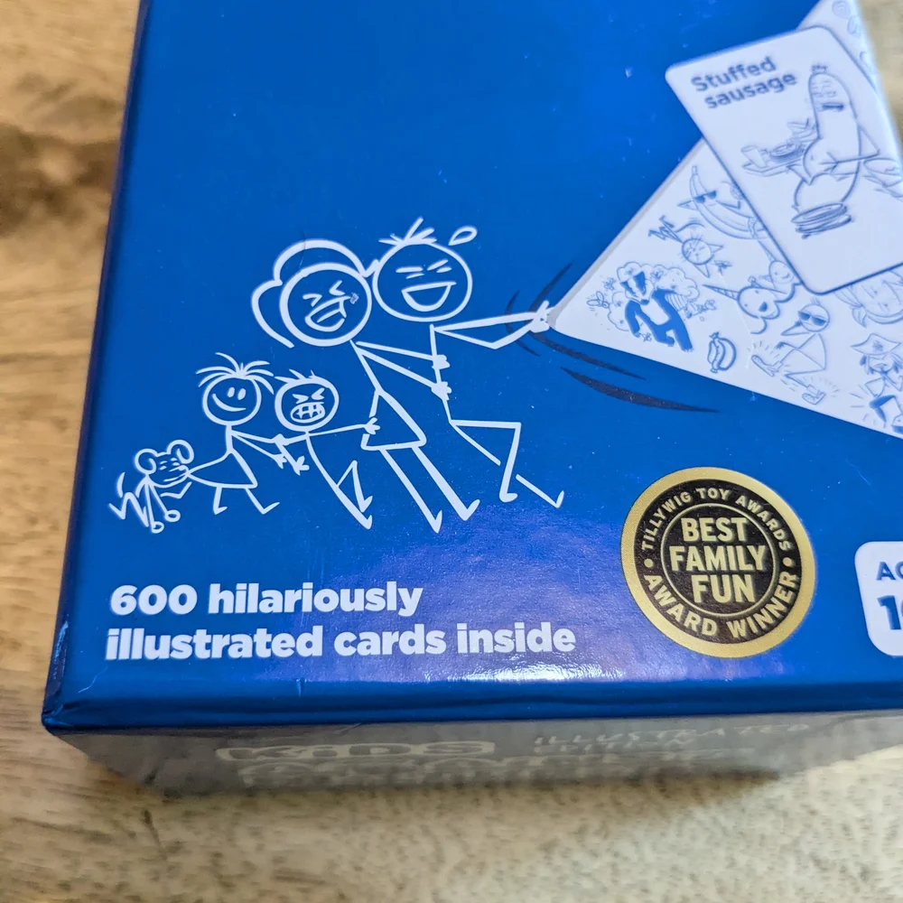 Kids Against Maturity Illustrated Edition Game - Blue - Picture 11 of 11